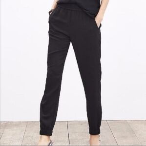 Banana Republic jogger pant, crepe‎ fabric,high - rise,black